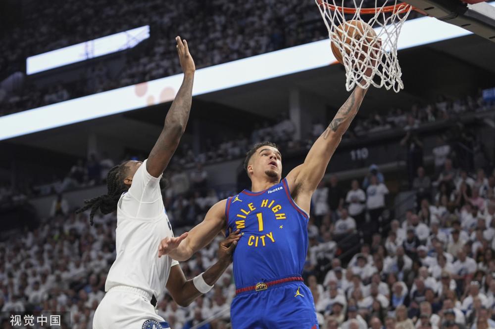 它需要球员 它需要球员